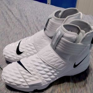 Nike Force Savage Elite 2